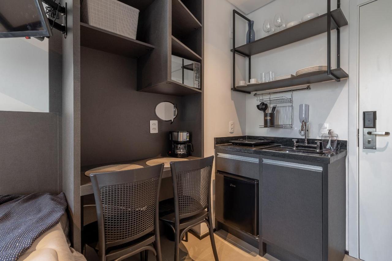 Apartamento Akile Frei Caneca